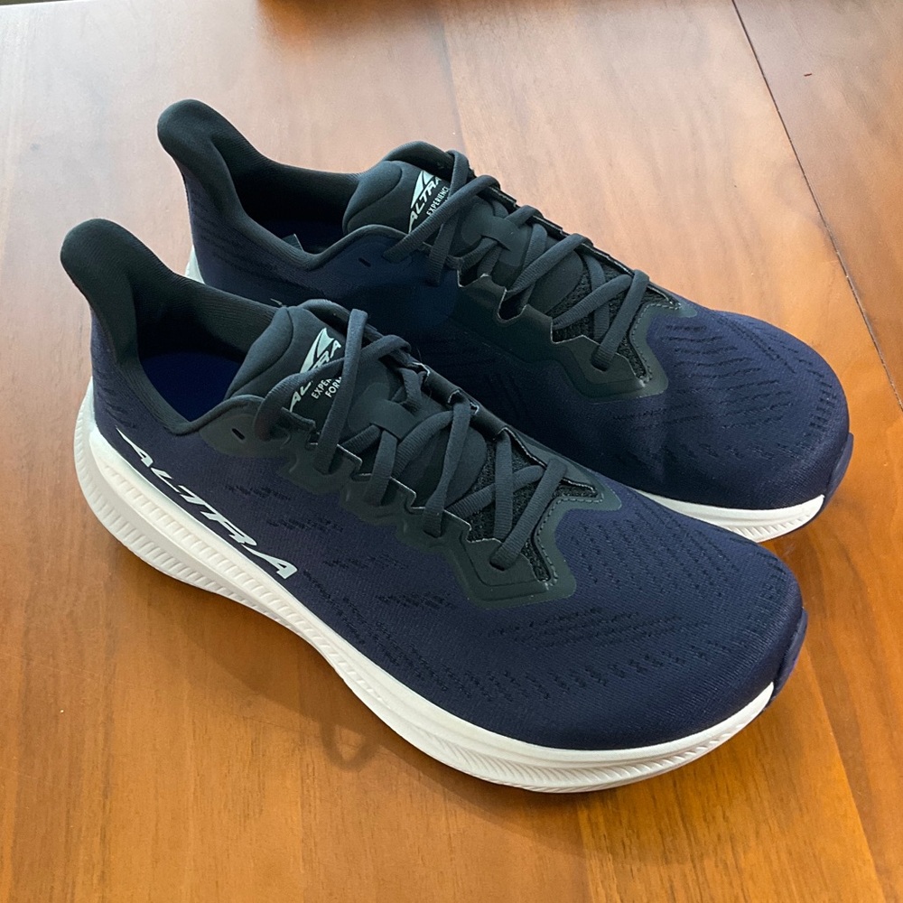 Altra Experience Flow 2 Samples